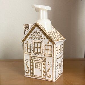 B&BW Christmas Gingerbread House Ceramic Gold Glitter Hand Soap Dispenser
